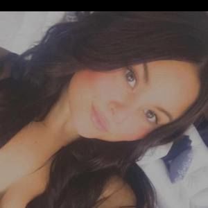 Meet your Posher, Chloe